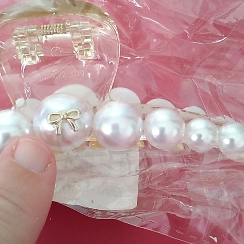 Flower gem gold clear hair comb and clip - Picture 7 of 8